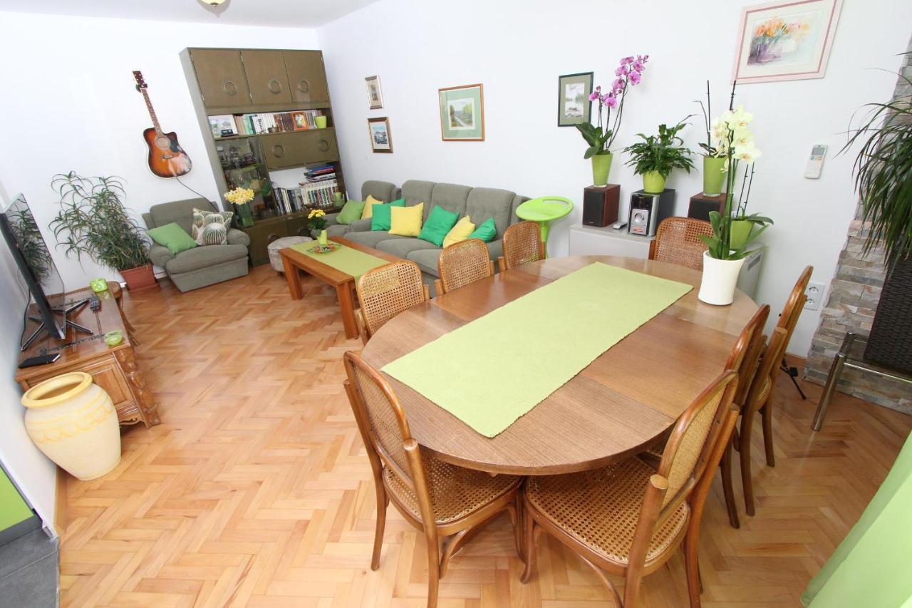 Apartment Elia Rovinj Buitenkant foto