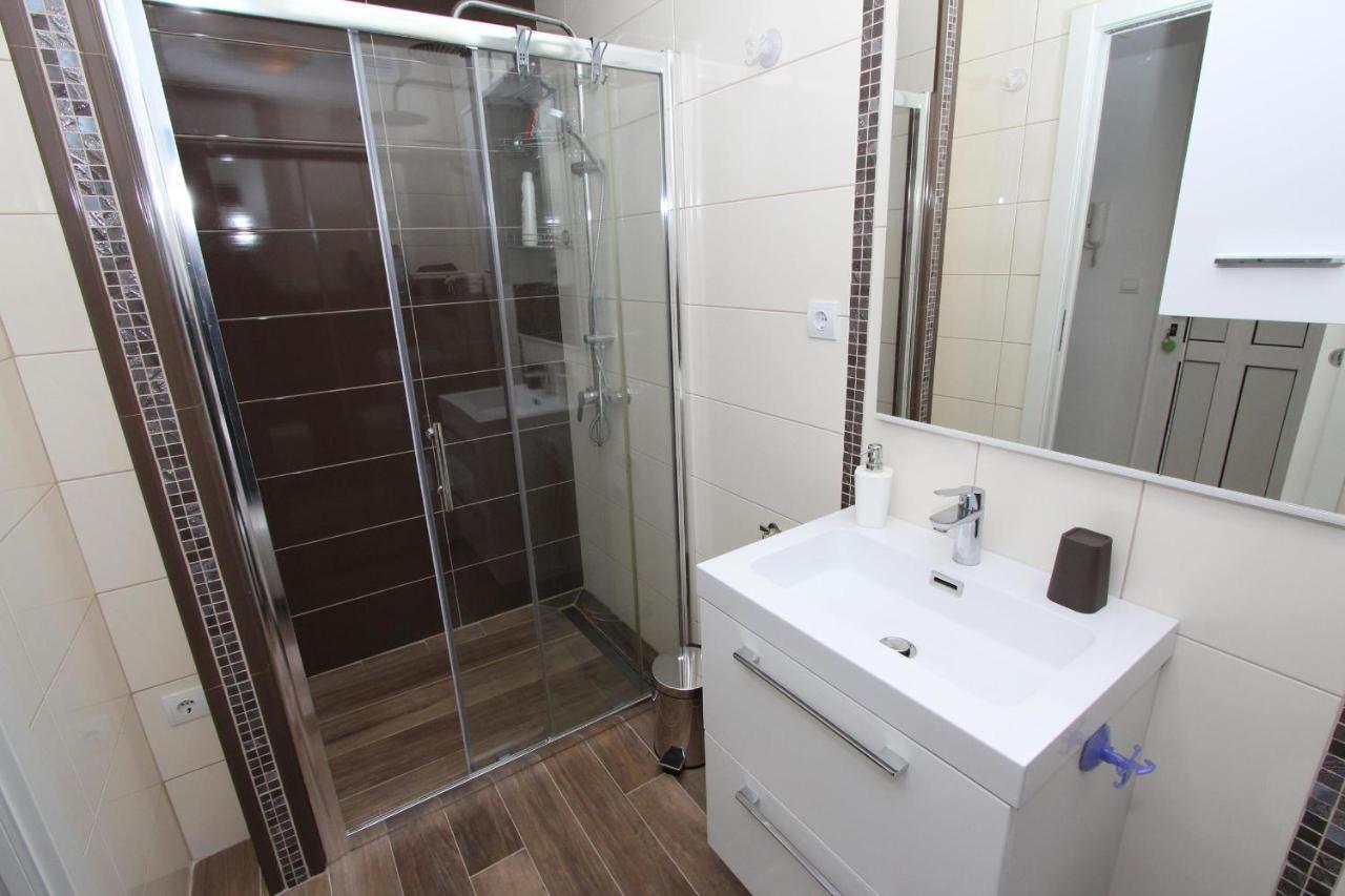 Apartment Elia Rovinj Buitenkant foto