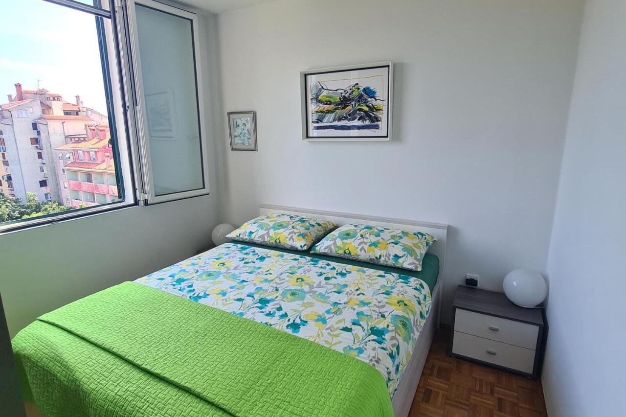 Apartment Elia Rovinj Buitenkant foto